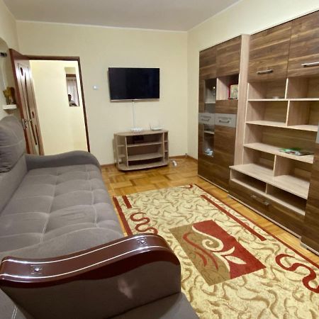 Apartment For Rent Галац Экстерьер фото