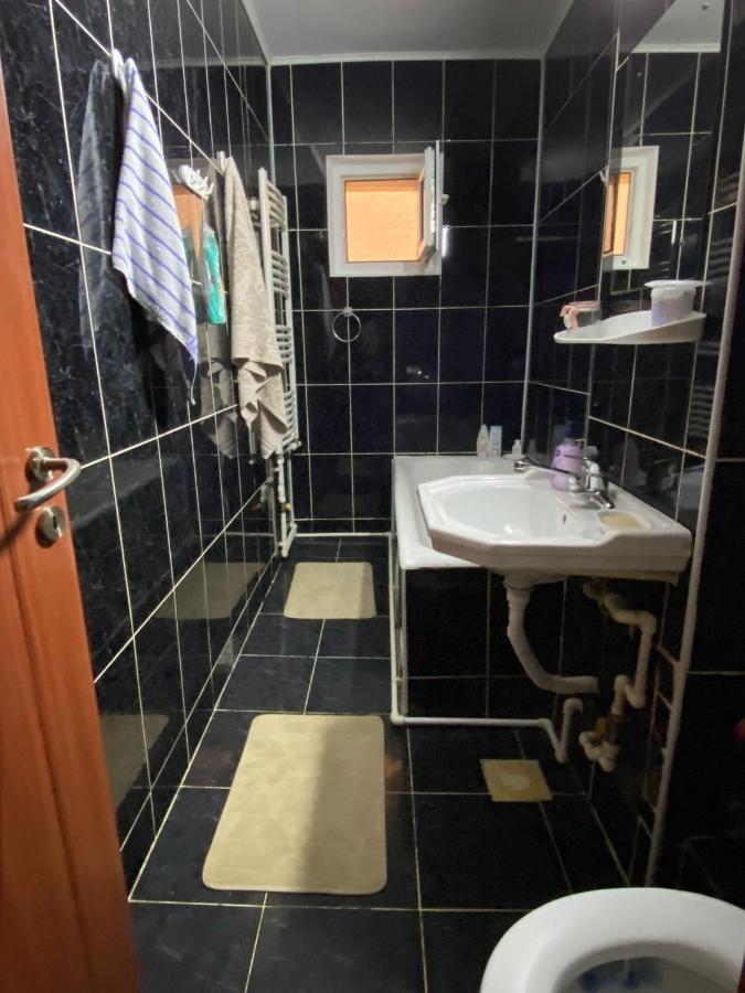 Apartment For Rent Галац Экстерьер фото
