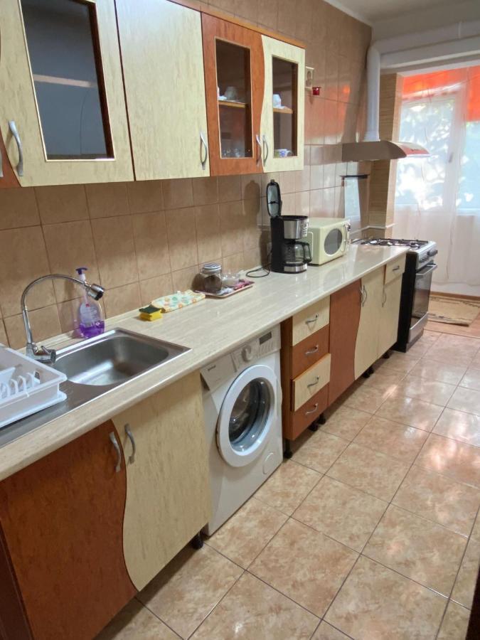 Apartment For Rent Галац Экстерьер фото